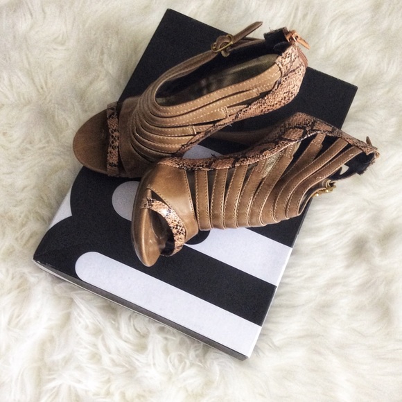 Michael Antonio Snake Print Caged Sandals - Picture 2 of 2